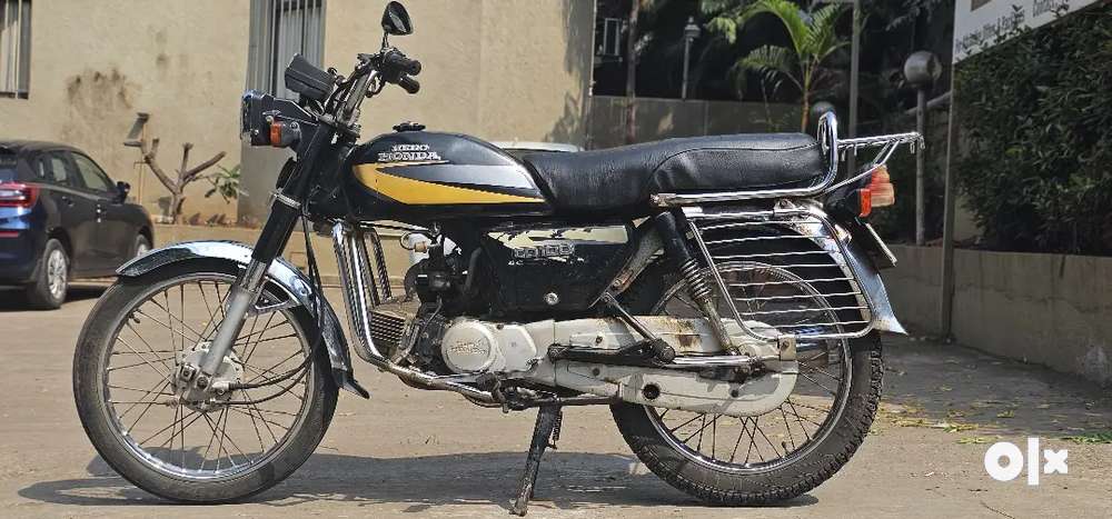 Hero honda cd deluxe best sale 2000 model