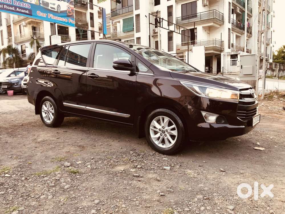 Toyota Innova Crysta 2.4 G Mt 8s, 2020, Diesel