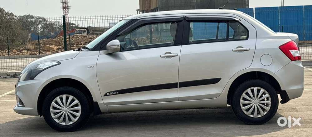 Maruti Suzuki Swift Dzire 1.2 Vxi Bsiv, 2015, Petrol