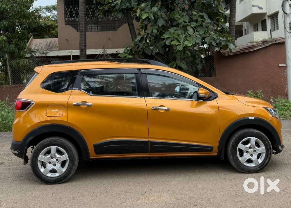 Renault Triber Rxz, 2020, Petrol