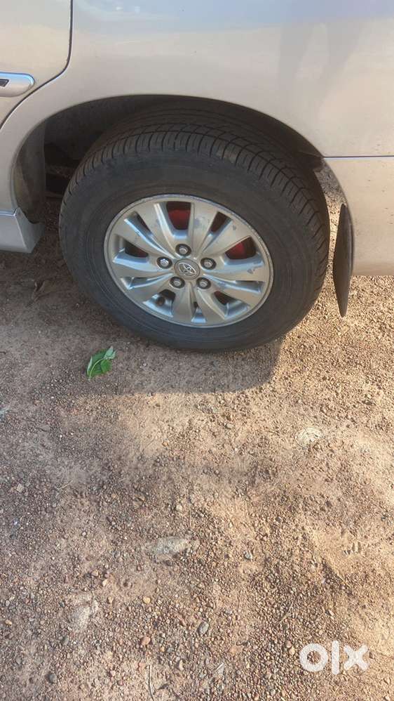 Toyota Innova 2.0 Diesel 2010