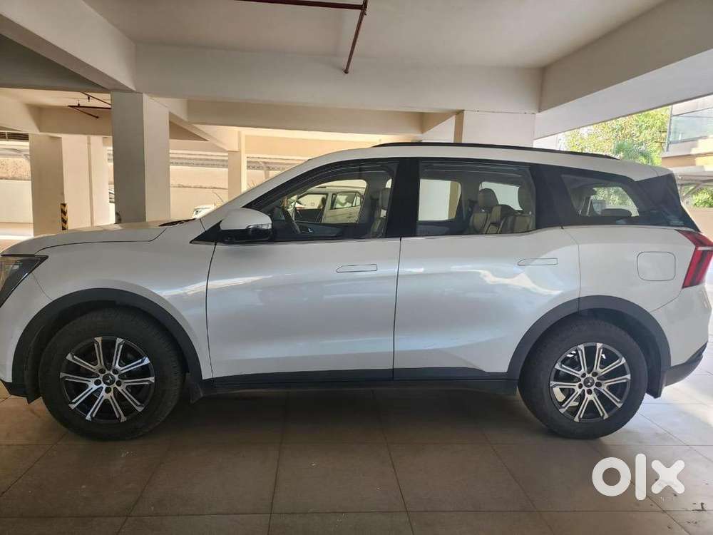 Mahindra Xuv700 2022 Diesel Well Maintained