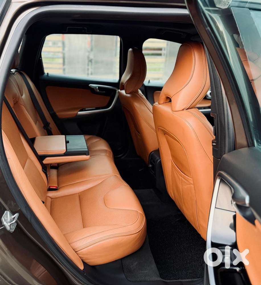 Volvo Xc60 D5 Inscription, 2017, Diesel
