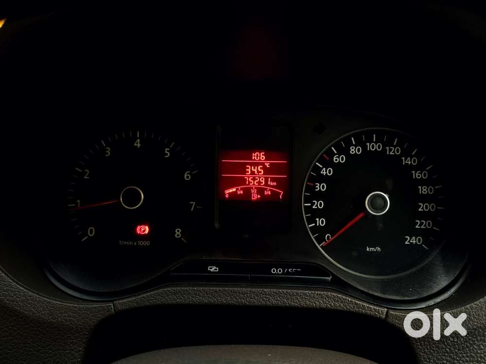 Volkswagen Vento 2010-2013 Petrol Trendline, 2013, Petrol