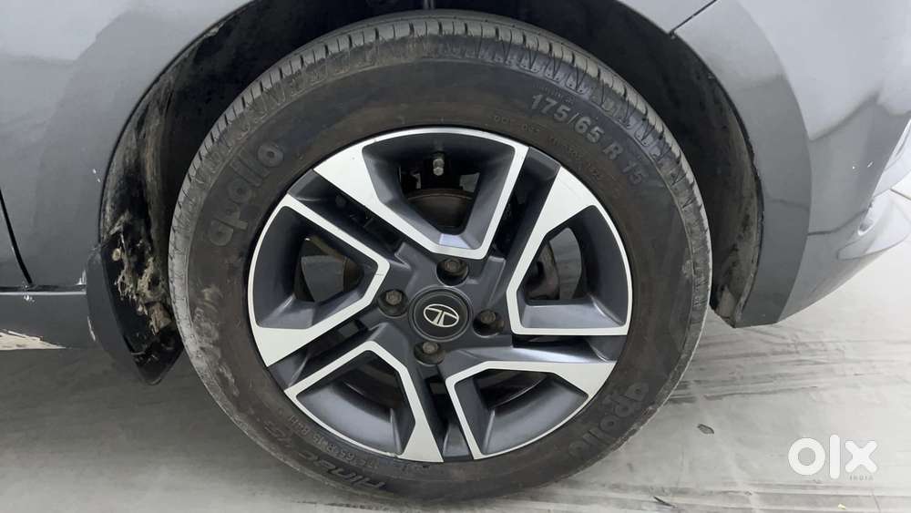 Tata Tiago Xza Plus Dual Tone, 2021, Petrol