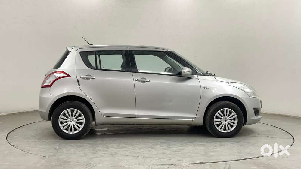 Maruti Suzuki Swift Vvt Vxi, 2012, Petrol