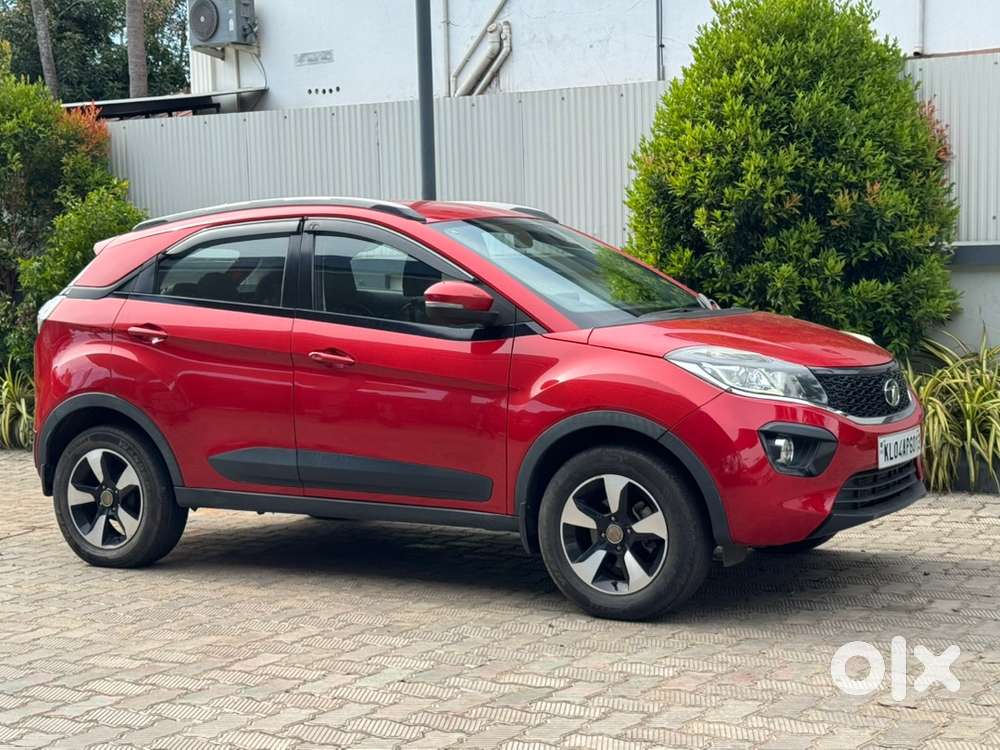 Tata Nexon Petrol Automatic