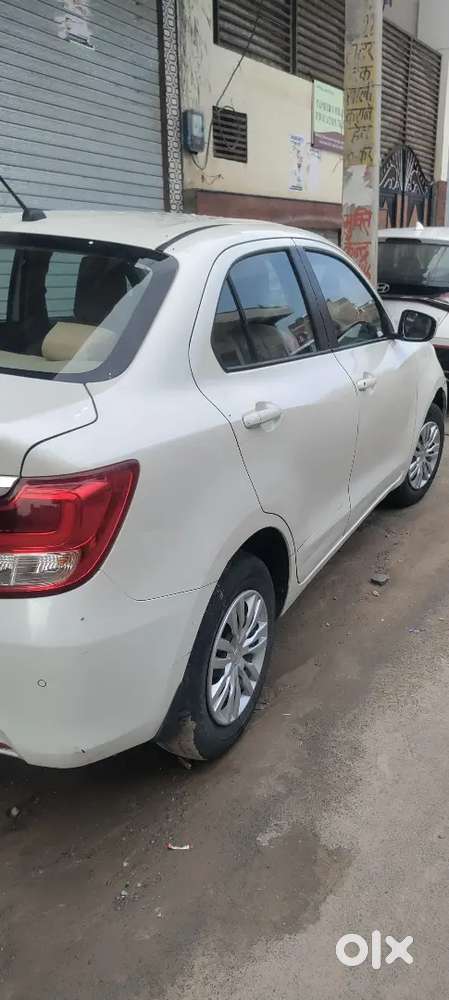 Maruti Suzuki Dzire 1.2 Vxi 2021