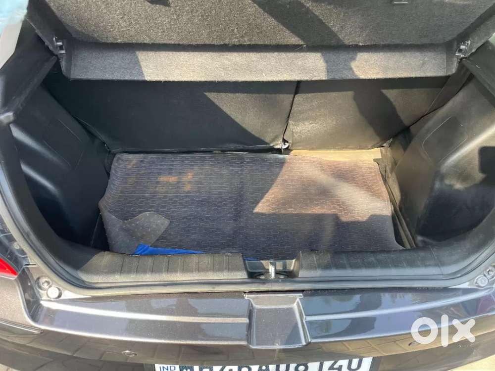 Maruti Suzuki Baleno 1.2 Zeta At, 2016, Petrol