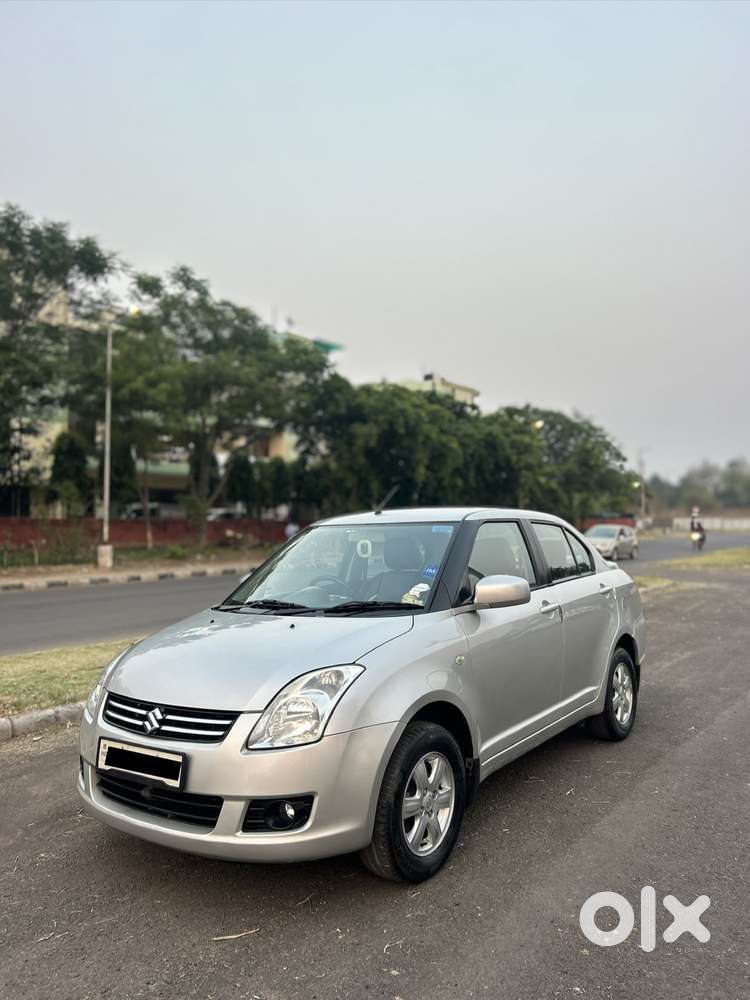 Maruti Suzuki Swift Dzire Zxi, 2011, Petrol
