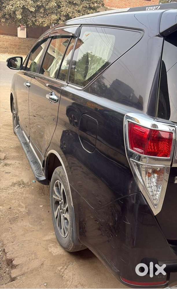 Toyota Innova Crysta 2021 Diesel Well Maintained