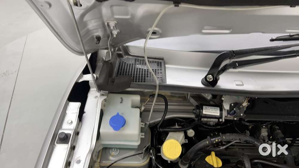 Renault Kwid 1.0 Rxt Amt, 2024, Petrol