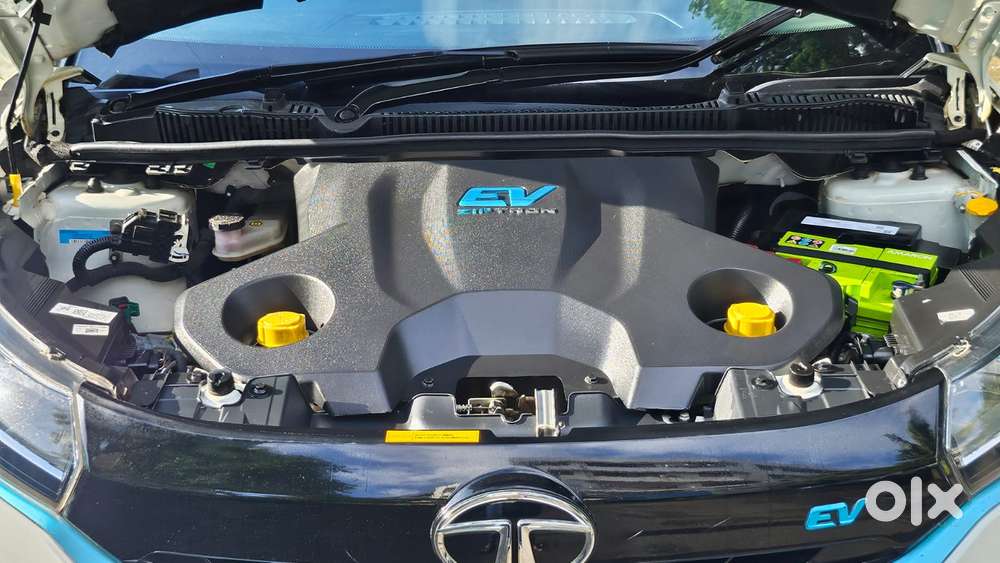 Tata Nexon Ev Max 3.3 Kw Xz Plus, 2023, Electric