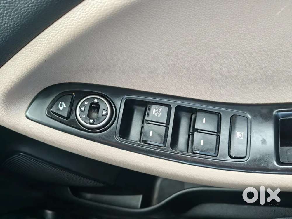 Hyundai Elite I20 [ ] 1.2 Sportz, 2016, Petrol