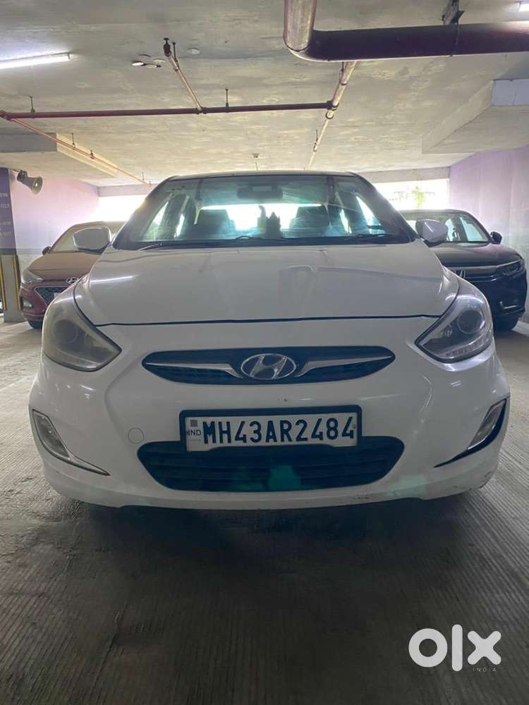 Hyundai Verna Fluidic 1.6 Vtvt Sx(o)  New Tyres