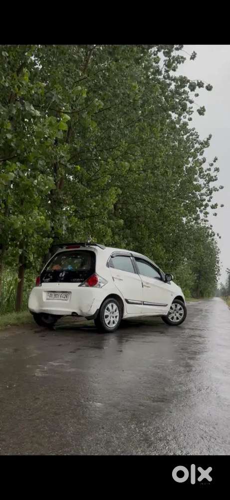 Honda Brio 2013 Petrol 102 Km Driven