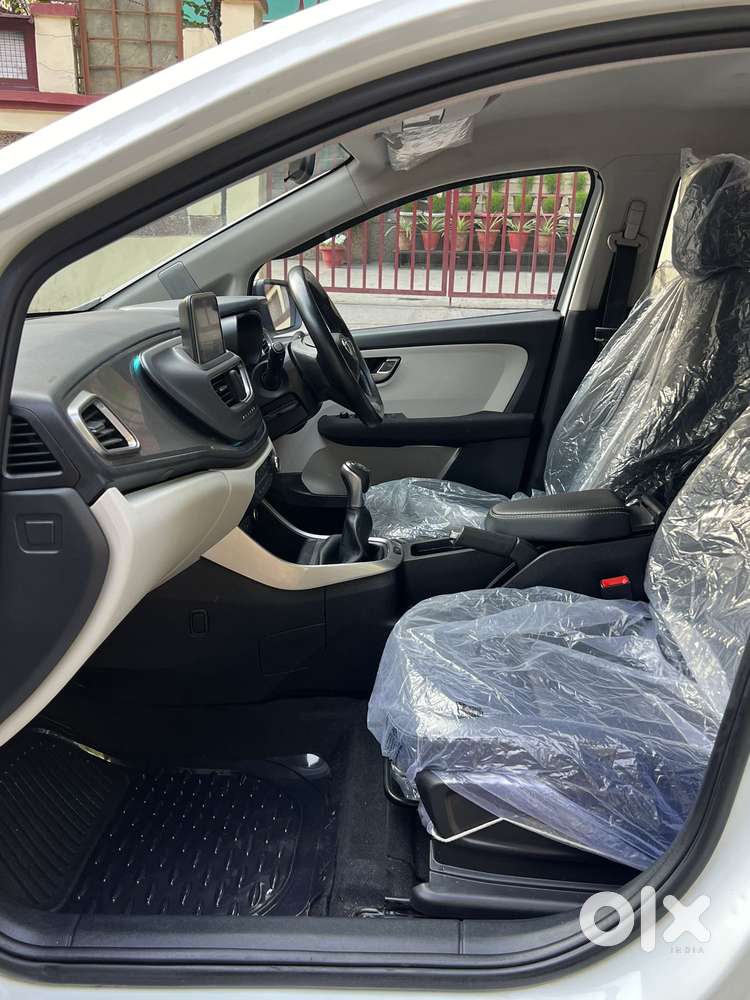 Tata Altroz 1.2 Xz Plus Petrol, 2022, Petrol