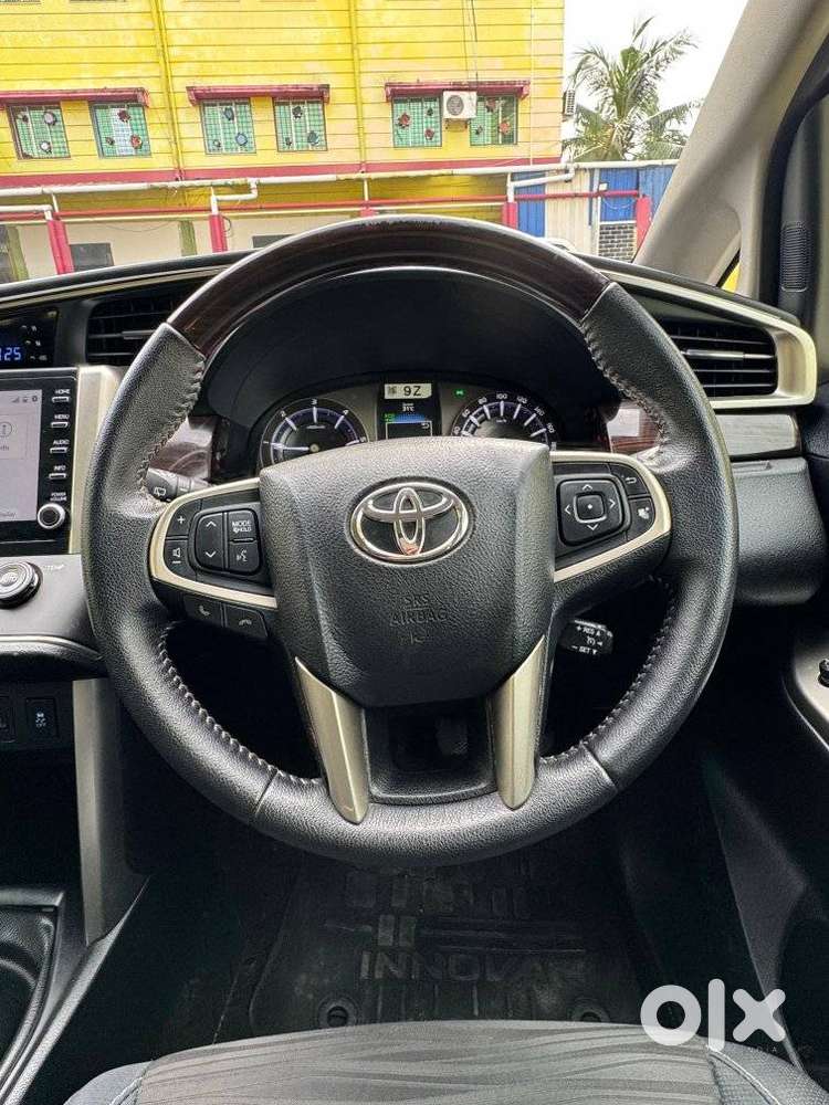 Toyota Innova Crysta 2.4 V, 2024, Diesel