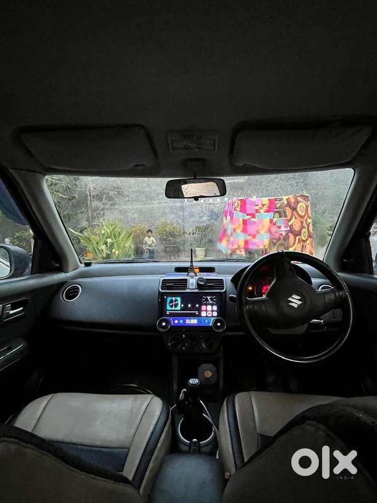 Maruti Suzuki Swift 2010 Petrol 98000 Km Driven
