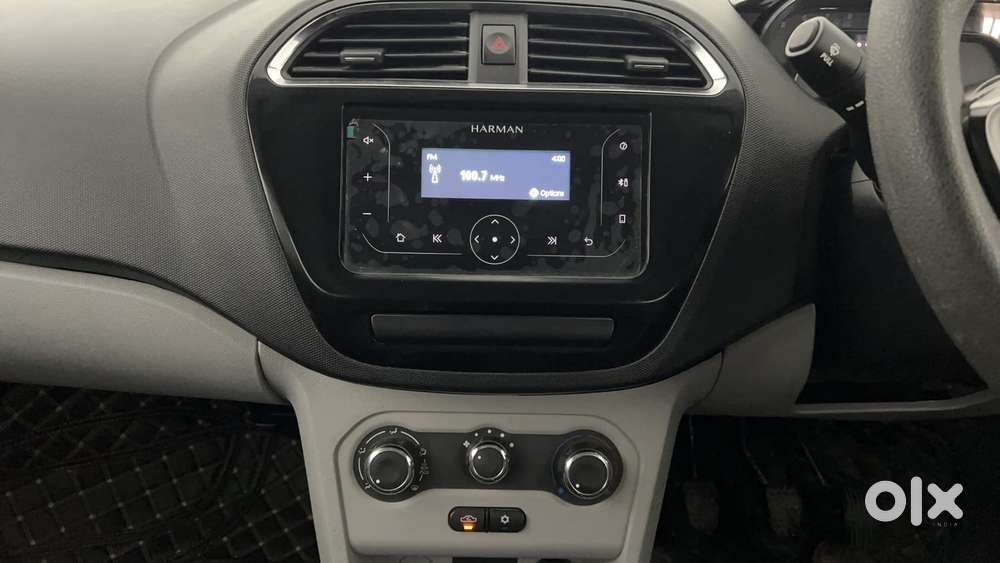 Tata Tiago 1.2 Revotron Xt Option, 2022, Petrol