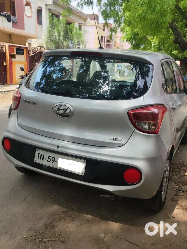 Hyundai Grand I10 2017 Petrol 38000 Km Driven
