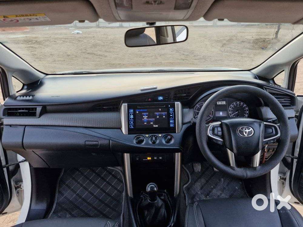 Toyota Innova Crysta 2.4 Gx Mt 8s, 2019, Diesel