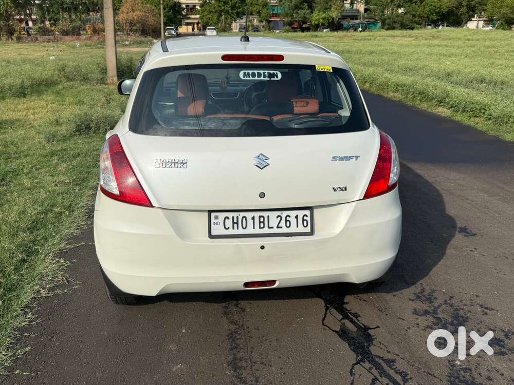 Maruti Suzuki Swift Petrol 2017