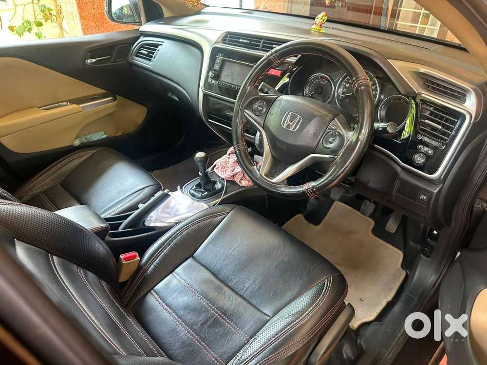 Honda City - 2015 (petrol) - Well Maintained
