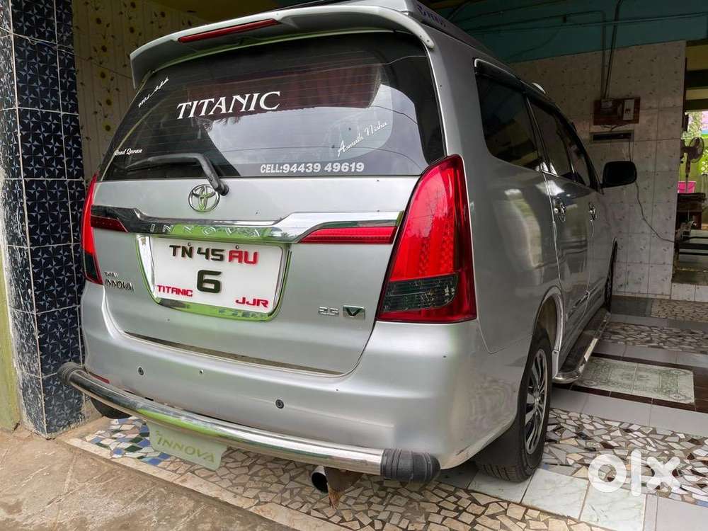Toyota Innova 2011 Diesel 327000 Km Driven
