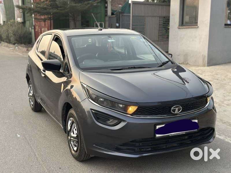 Tata Altroz 1.2 Xe, 2021, Petrol