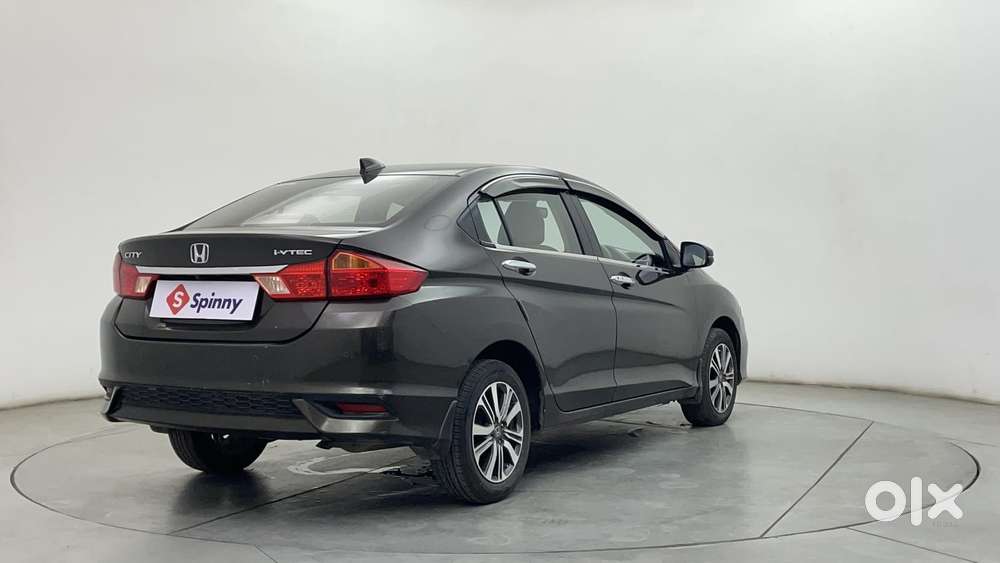 Honda City I-vtec V, 2022, Petrol