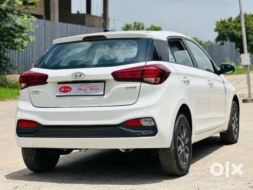 Hyundai I20 Petrol Cvt Asta, 2018, Petrol