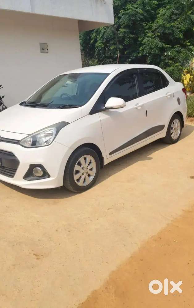 Hyundai Xcent 2015 Diesel 142000 Km Driven