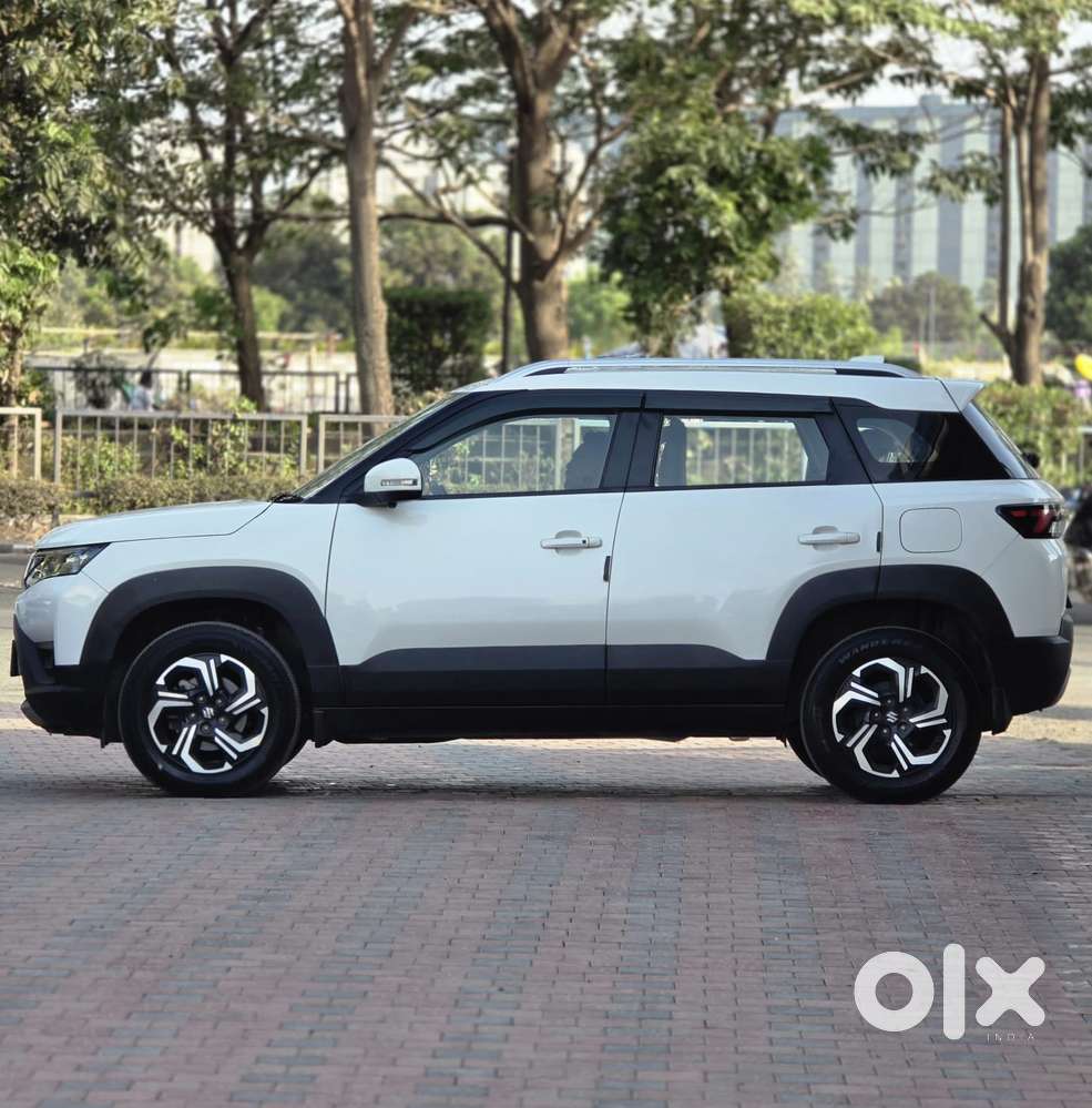 Maruti Suzuki Brezza 1.5 Zxi Plus Smart Hybrid, 2022, Petrol