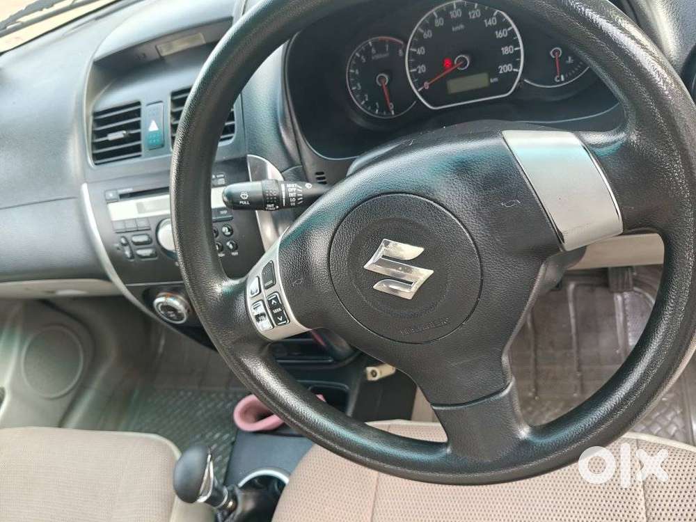 Maruti Suzuki Sx4 Zxi (opt), 2013, Petrol