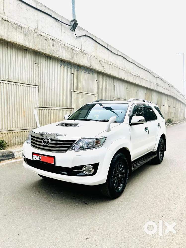 Toyota Fortuner Car New Condition Diesel 158000 Km Driven