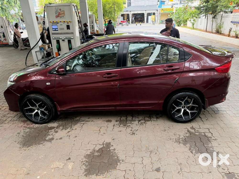 Honda Petrol Car 2016