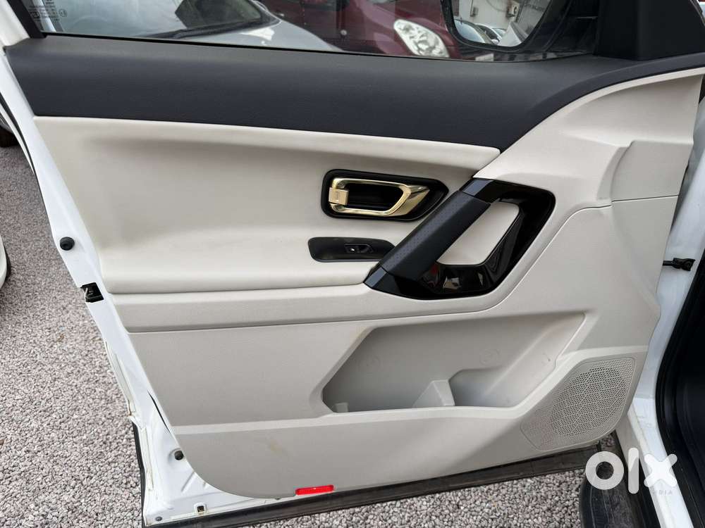 Tata Safari 2.0 Kryotec Xza Plus Gold 7 Str, 2022, Diesel