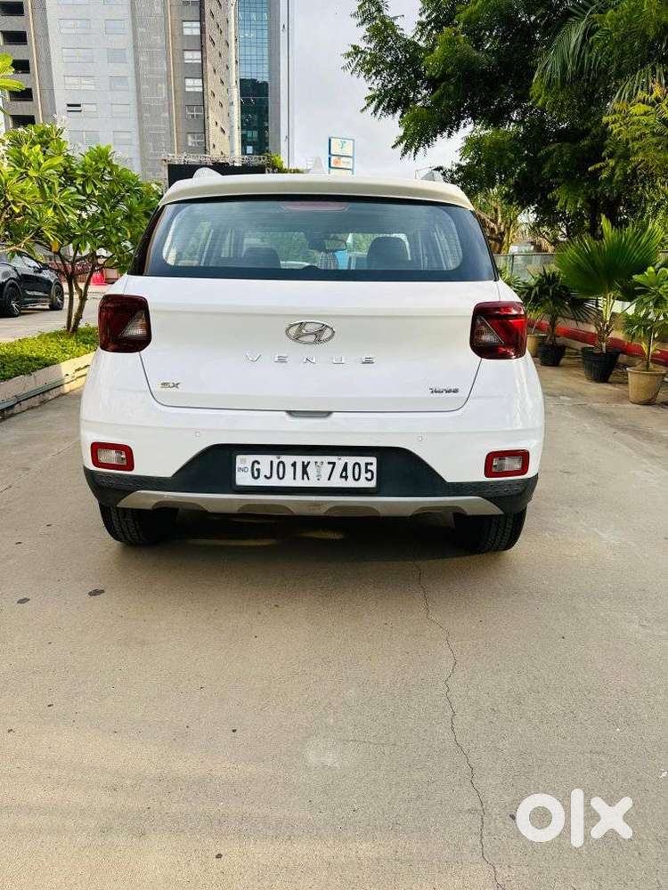Hyundai Venue 1.0 Sx Turbo Dct, 2020, Petrol