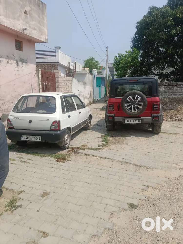Maruti Suzuki 800 Car