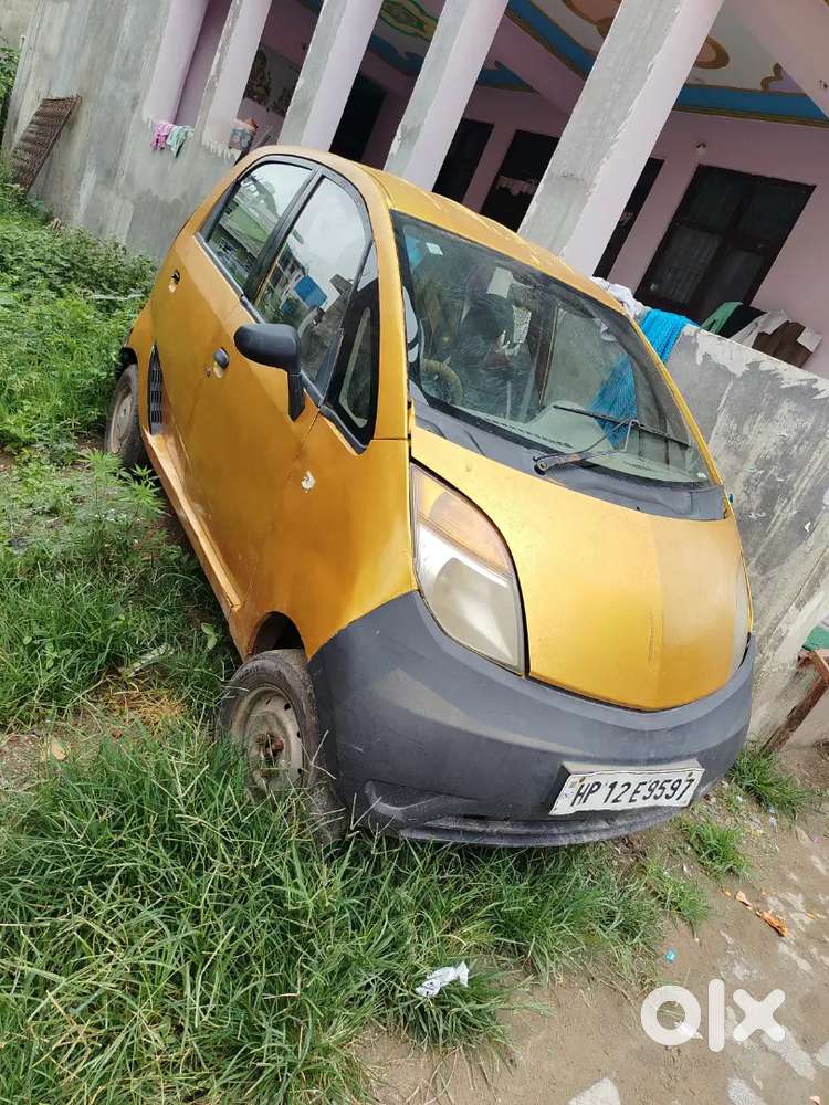Tata Nano Xt 2013 पेट्रोल