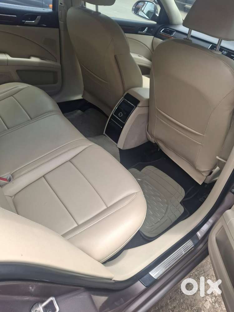 Skoda Superb [2014-2016] 1.8 Style Tsi At, 2014, Petrol