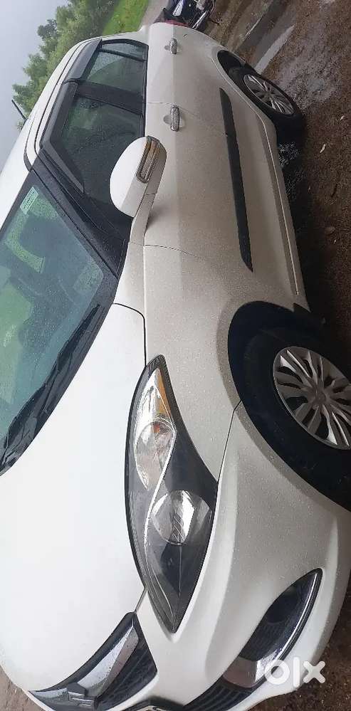 Maruti Suzuki Swift Dzire Vdi 2017
