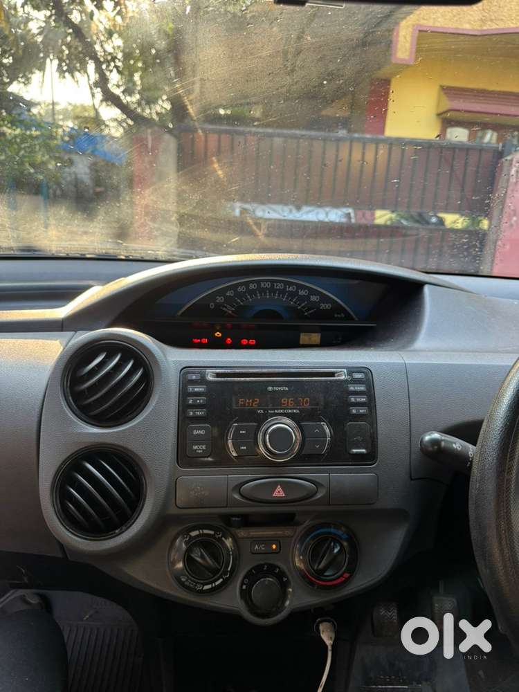 Toyota Etios 2014 Diesel Well Maintained