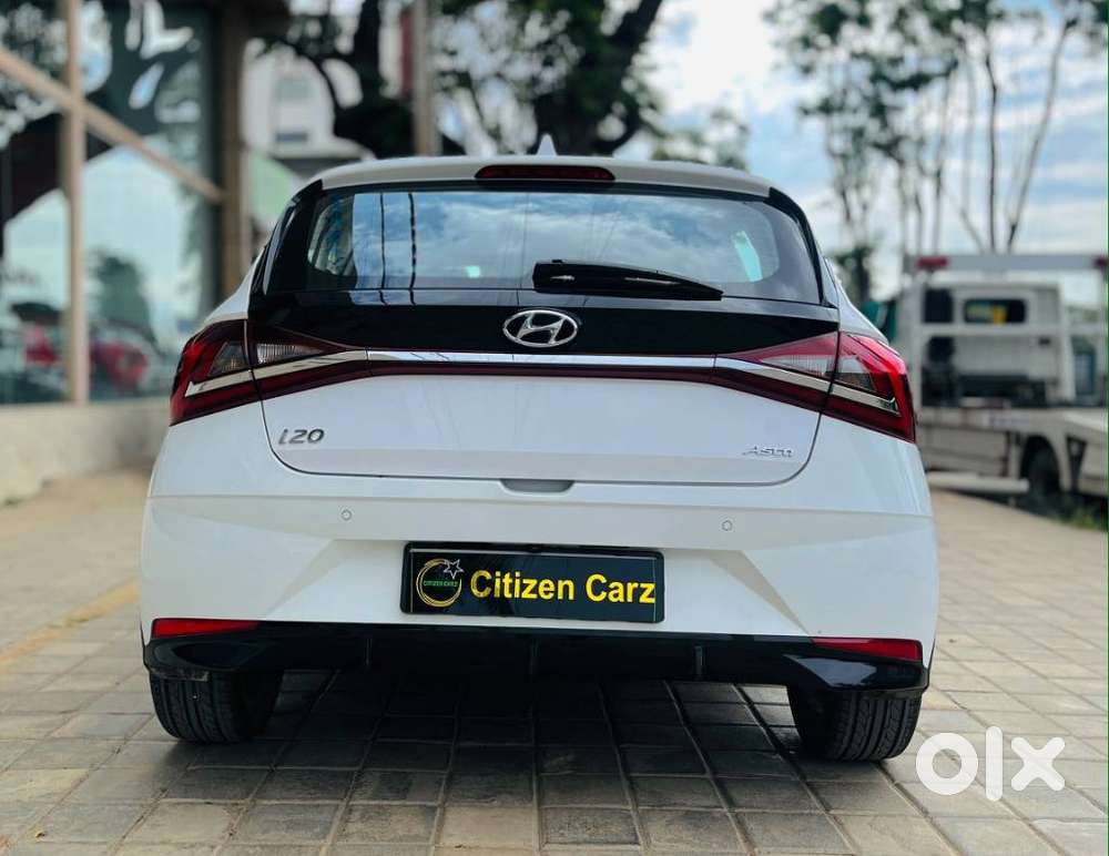 Hyundai I20 Asta (o) 1.2 Ivt, 2023, Petrol