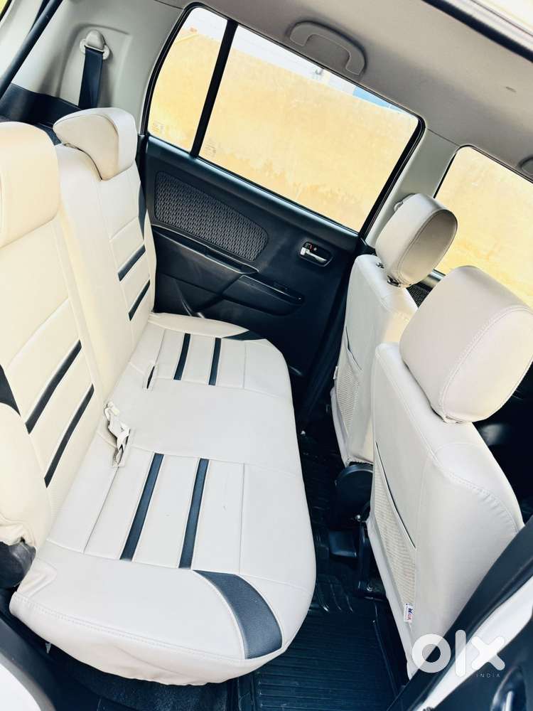 Maruti Suzuki Wagon R Vxi Amt1.2, 2016, Petrol