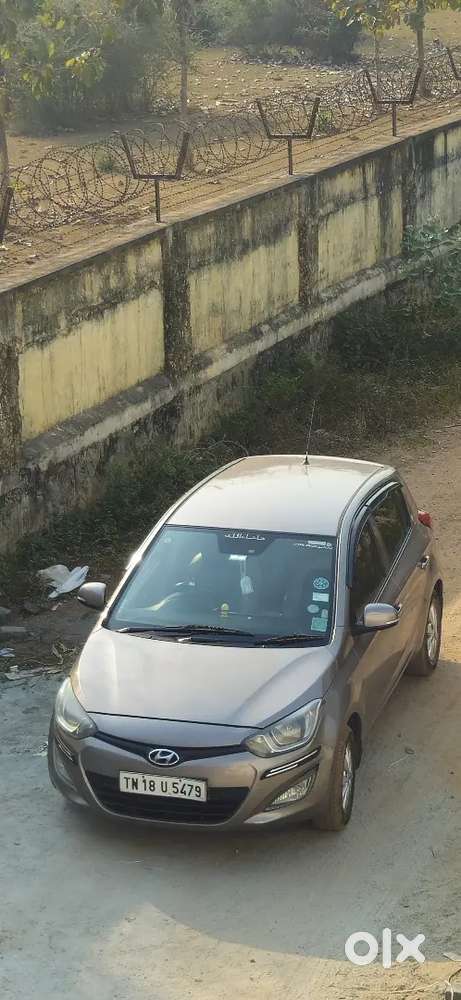 Hyundai I20 2013 Petrol Well Maintained