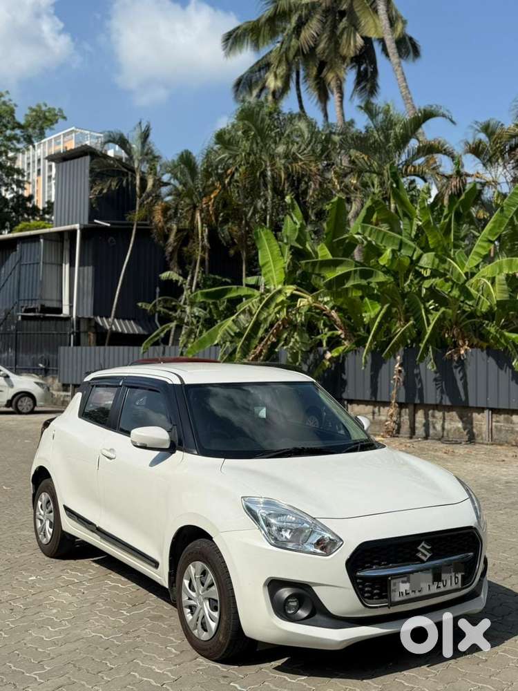 Maruti Suzuki Swift Vxi Abs Bsiv, 2023, Petrol