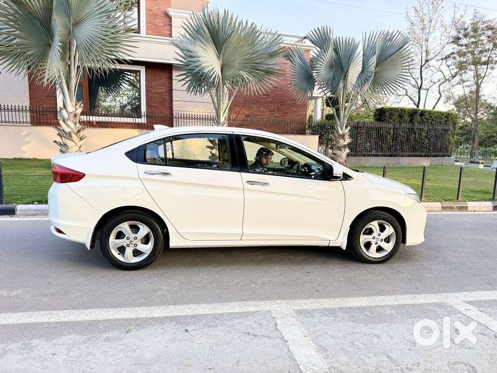 Honda City V Inspire, 2016, Petrol
