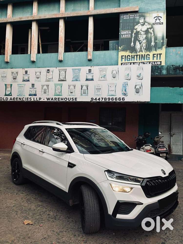 Well-maintained Skoda Kushaq Style 1.0 Tsi At (urgent Sale)